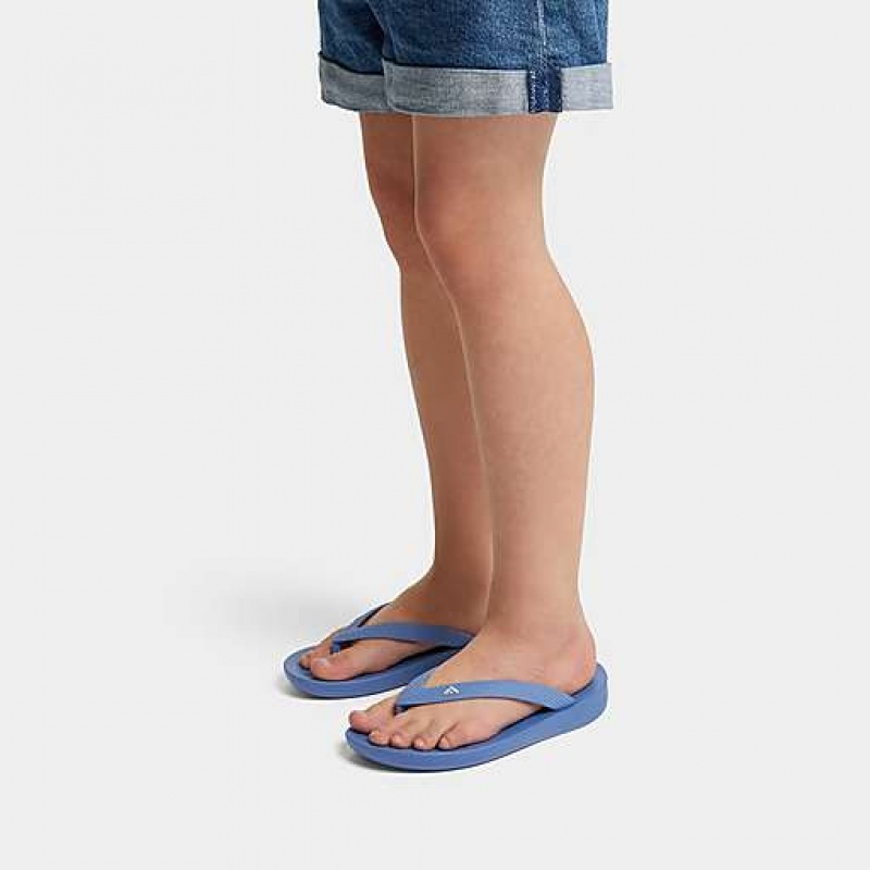 Black FitFlop IQUSHION Ergonomic Kids' Flip Flops | KYUDZJ056